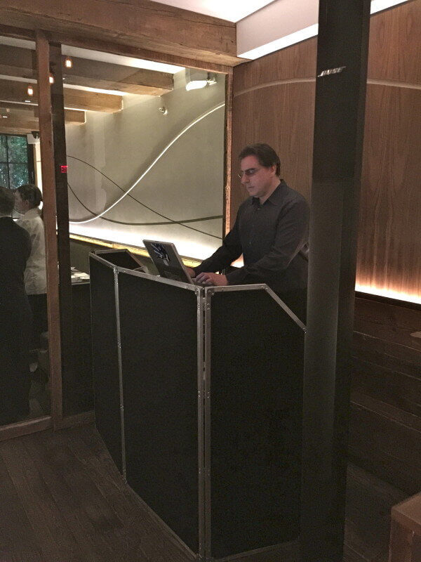 Karaoke DJ at Piora